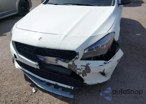 2018 Mercedes-Benz Cla 250 z USA, uszkodzony, nr VIN WDDSJ4EB0JN590833